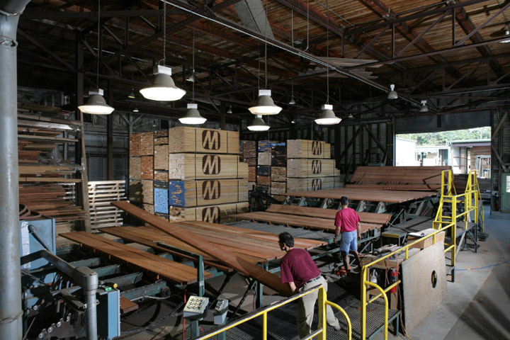 grading dried lumber